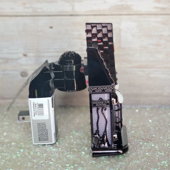 🆕Bath & Body Works Halloween Sweet Shop Projector Wallflower Plug - Picture 5 of 6